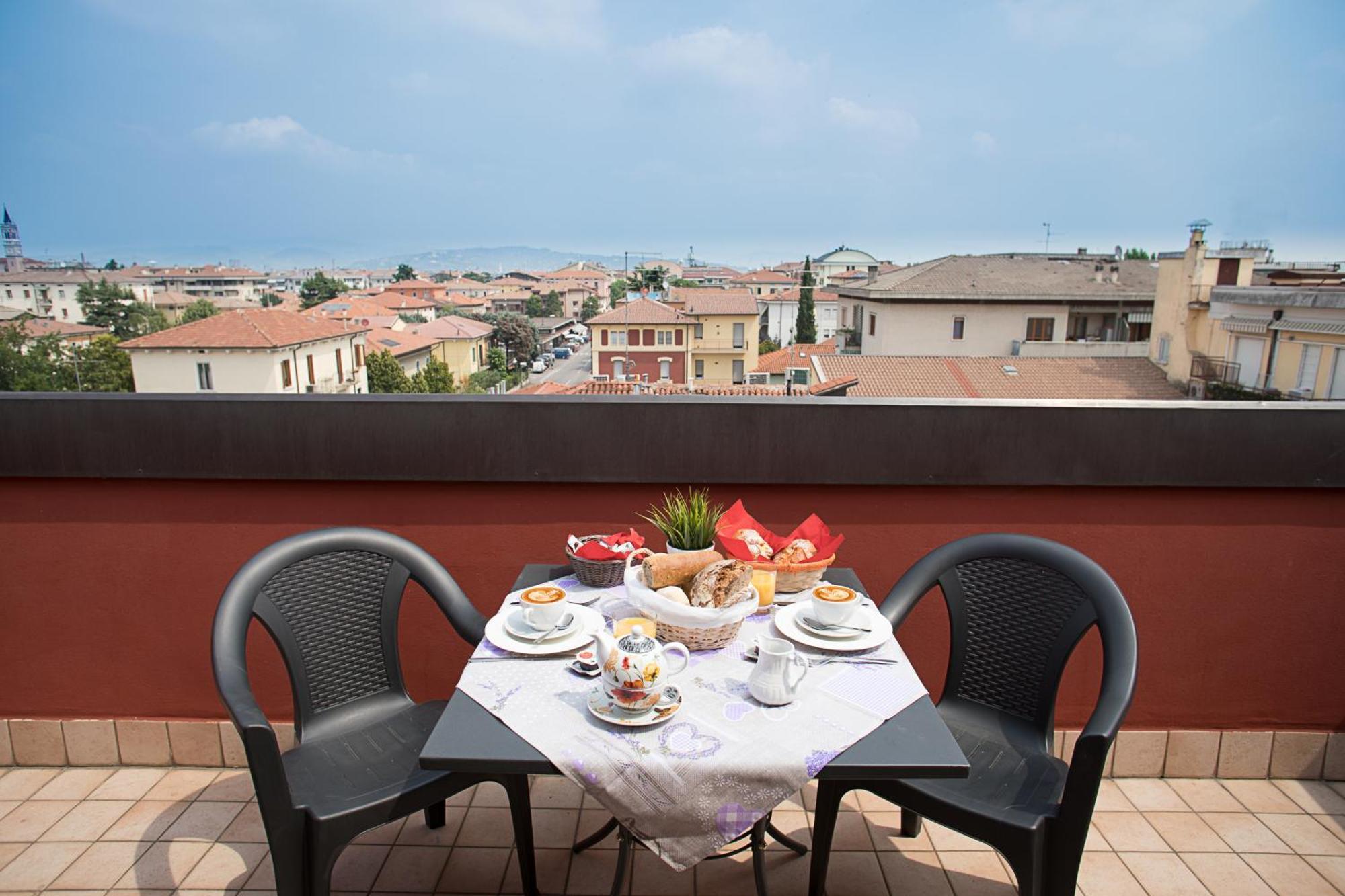 Family Apartment Verona Class Exterior foto